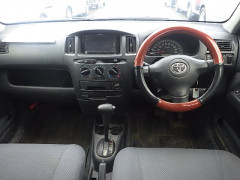 Toyota Succeed Van 2014