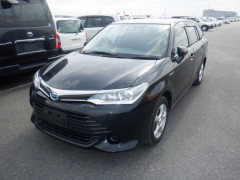Toyota Corolla Fielder 2015