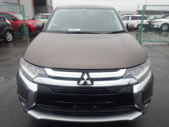 Mitsubishi Outlander 2015