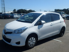 Toyota Vitz 2014