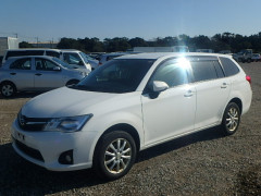 Toyota Corolla Fielder 2014