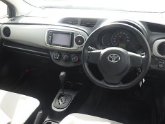 Toyota Vitz 2014