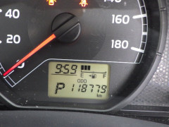 Toyota Succeed Van 2015