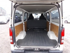 Toyota Hiace Van 2014