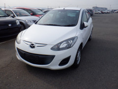 Mazda Demio 2014
