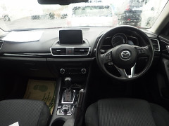 Mazda Axela 2015