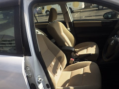 Toyota Corolla Axio 2014