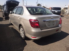 Toyota Corolla Axio 2015