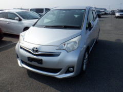 Toyota Ractis 2013