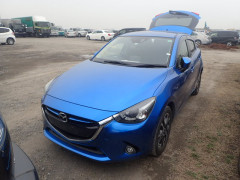 Mazda Demio 2016