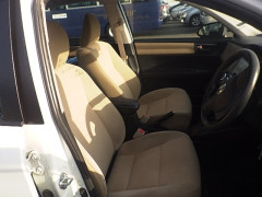 Toyota Corolla Axio 2014