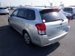 Toyota Corolla Fielder 2014