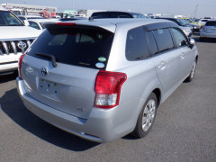 Toyota Corolla Fielder 2014