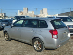 Toyota Corolla Fielder 2015