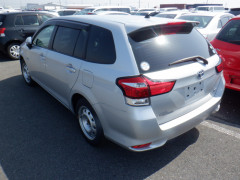 Toyota Corolla Fielder 2015