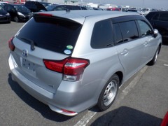 Toyota Corolla Fielder 2015