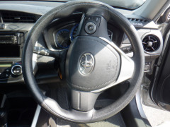 Toyota Corolla Fielder 2015