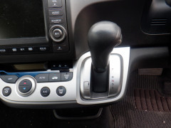 Honda Stream 2014