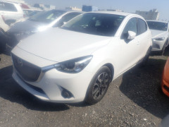 Mazda Demio 2016