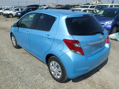 Toyota Vitz 2015