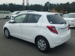 Toyota Vitz 2015