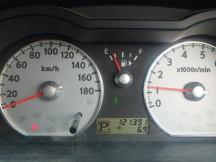 Nissan Wingroad 2014