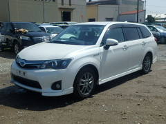 Toyota Corolla Fielder 2014