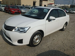 Toyota Corolla Axio 2014