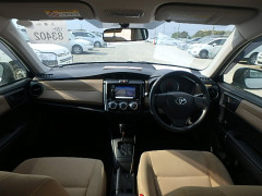 Toyota Corolla Axio 2014
