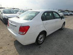 Toyota Corolla Axio 2014