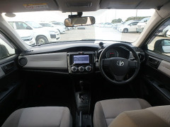 Toyota Corolla Axio 2014