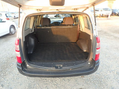 Toyota Succeed Van 2014