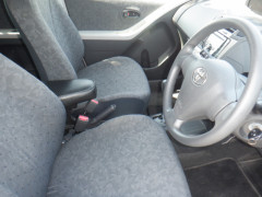 Toyota Vitz 2010