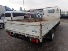 Isuzu Elf Truck 2012