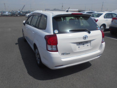 Toyota Corolla Fielder 2014