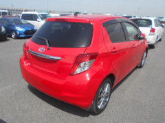 Toyota Vitz 2014