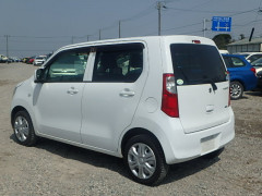Suzuki Wagon R 2015