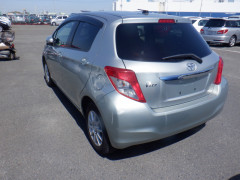 Toyota Vitz 2012