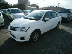 Toyota Corolla Axio 2014