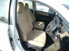 Toyota Corolla Axio 2014