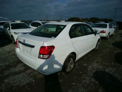 Toyota Corolla Axio 2014