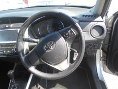 Toyota Corolla Fielder 2014