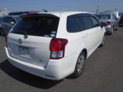 Toyota Corolla Fielder 2013