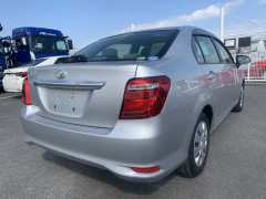 Toyota Corolla Axio 2015