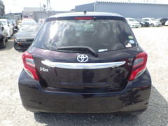 Toyota Vitz 2015