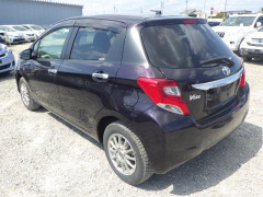 Toyota Vitz 2015