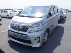 Toyota vellfire 2014
