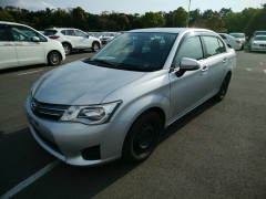 Toyota Corolla Axio 2014