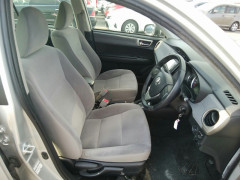 Toyota Corolla Axio 2014