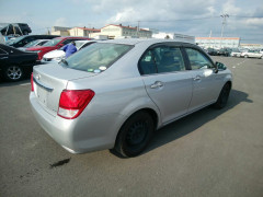 Toyota Corolla Axio 2014